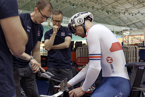 Ed Clancy OBE, Triple Olympic Gold Medallist, discusses the HB.T bike with designers from the Great Britain Cycling Team