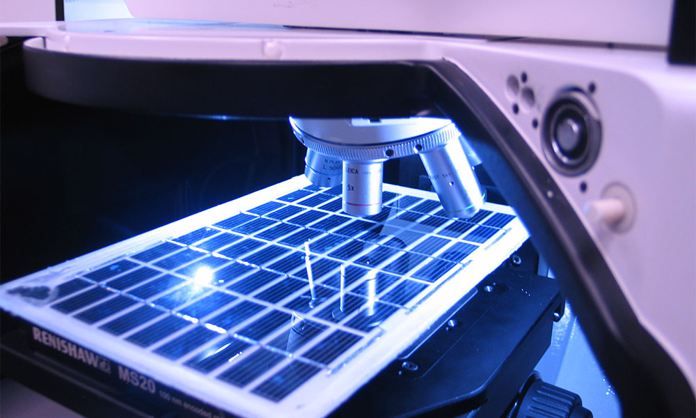 Solární panel pro Ramanův mikroskop inVia